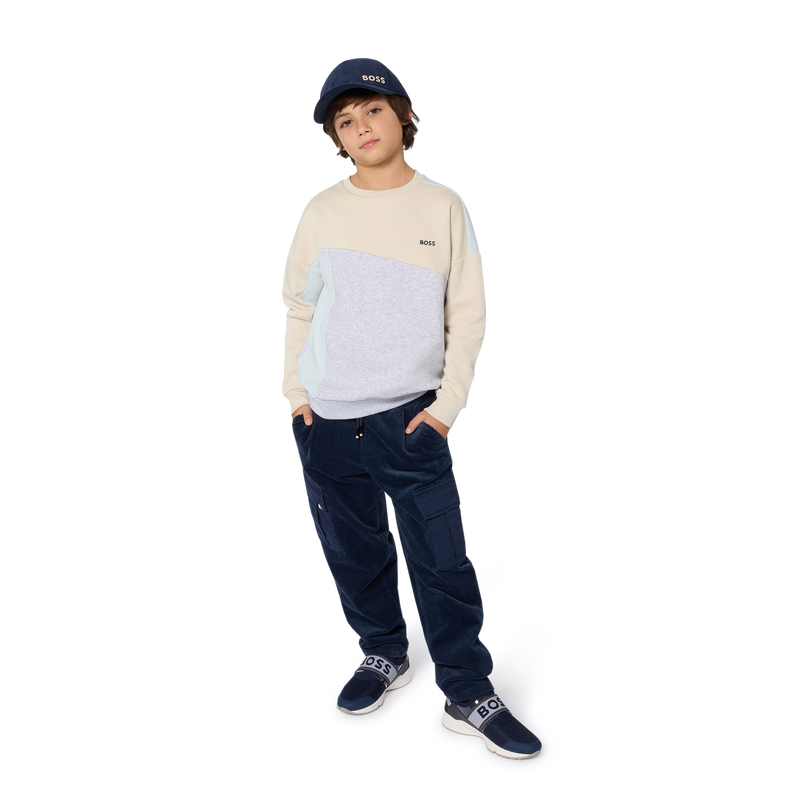 Fluwelen muts BOSS 
                        BOY