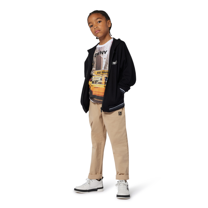 T-shirt met korte mouwen DKNY 
                        BOY