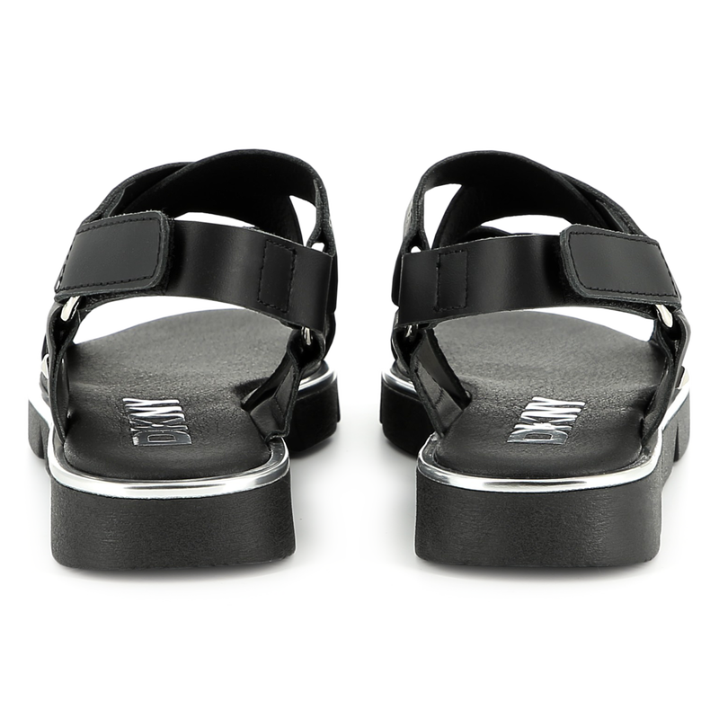 Sandales en cuir de vachette DKNY 
                        FILLE