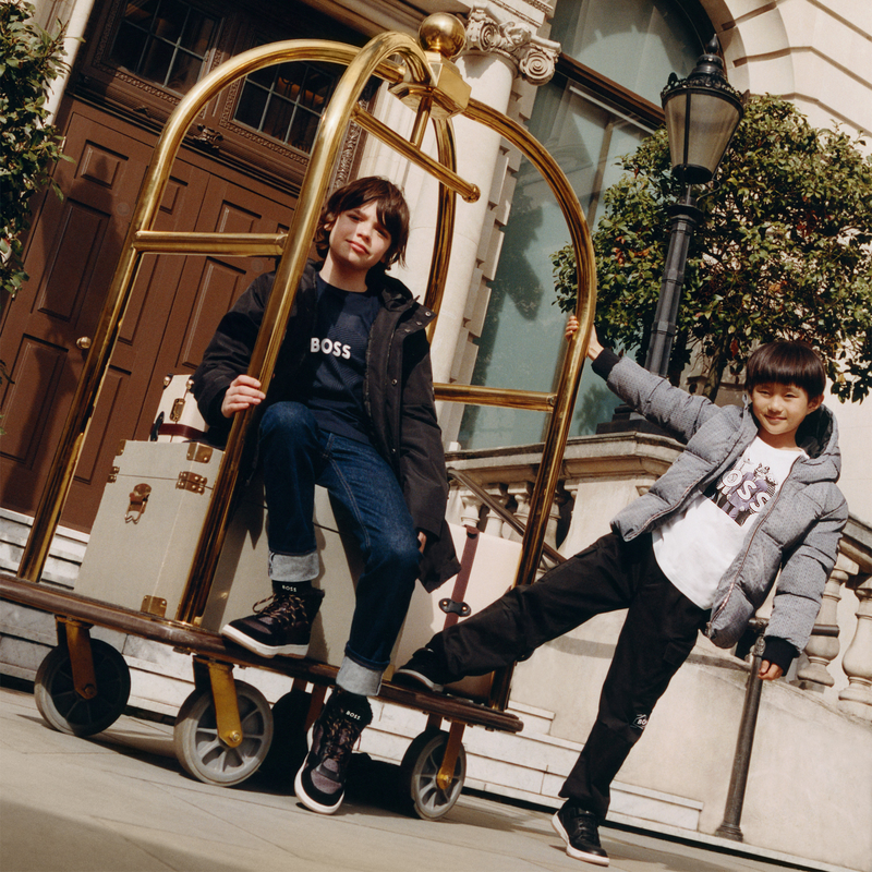 T-shirt &agrave; manches longues BOSS 
                        GARCON