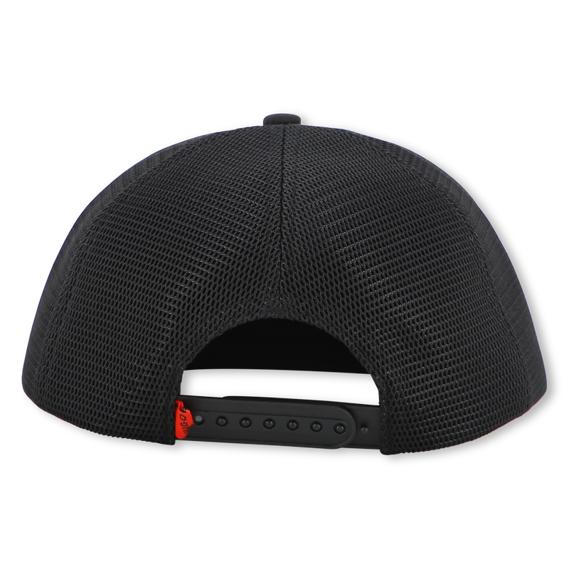 PET HUGO 
                        BOY