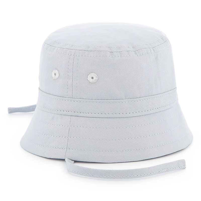 Bob avec cordons BOSS 
                        GARCON