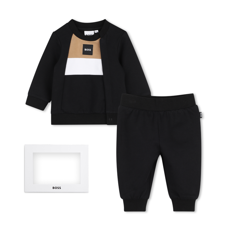 Ensemble cardigan et pantalon BOSS 
                        GARCON