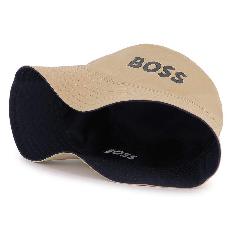 Omkeerbaar hoedje BOSS 
                        BOY