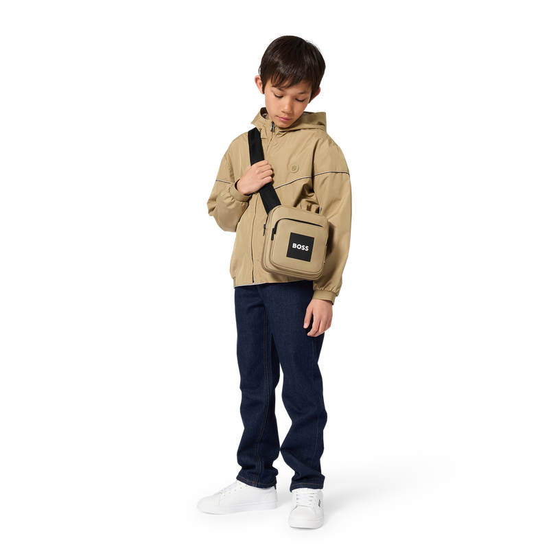 WINDJACK MET CAPUCHON BOSS 
                        BOY