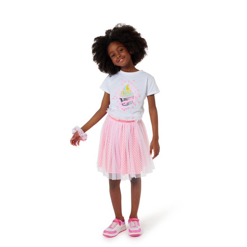 Lace-up low-top sneakers