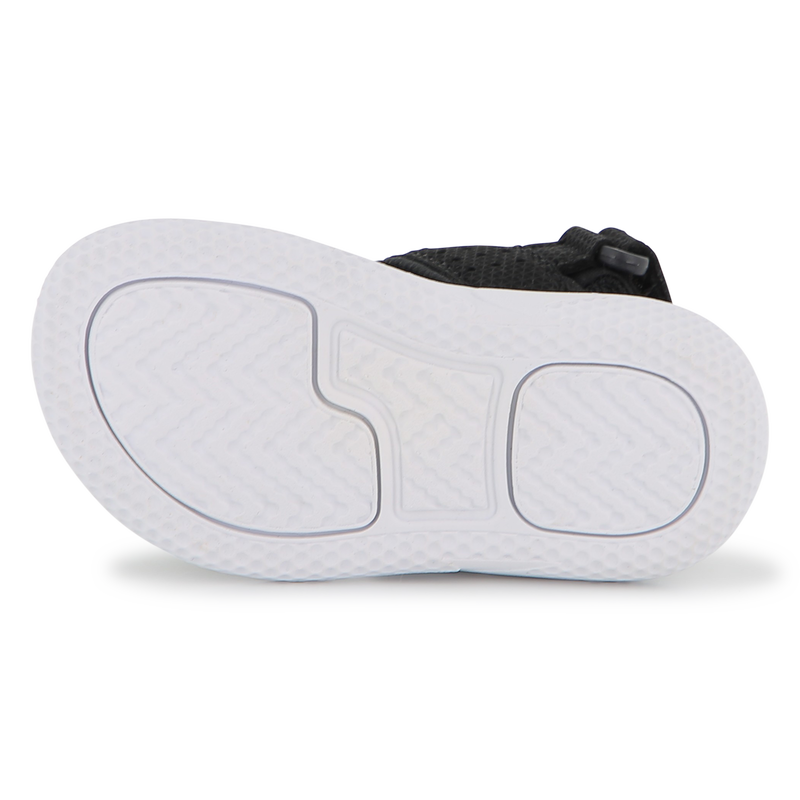 SANDALES EN SIMILI BOSS 
                        GARCON