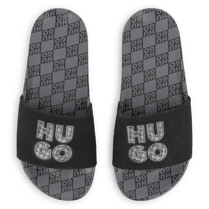 Claquettes en simili HUGO 
                        GARCON
