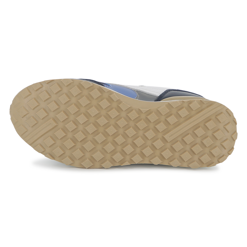 BASKET &Agrave; LACETS BOSS 
                        GARCON