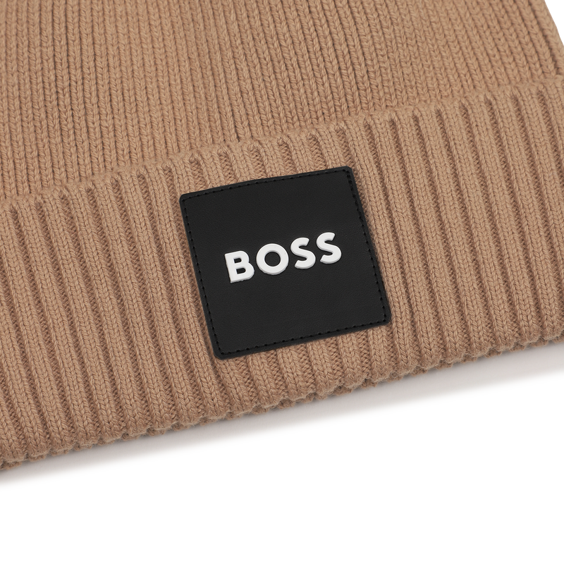 Bonnet en tricot BOSS 
                        GARCON