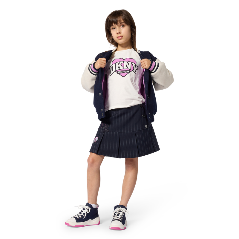 Pliss&eacute;rok DKNY 
                        GIRL
