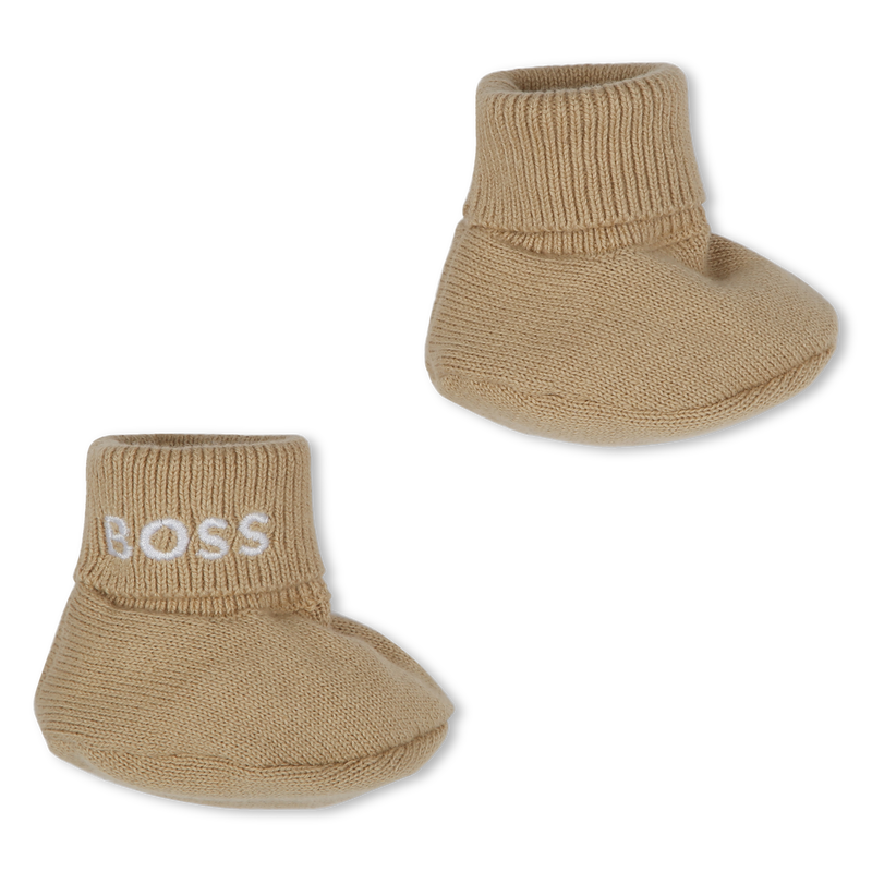 Ensemble bonnet et chaussons BOSS 
                        UNISEXE