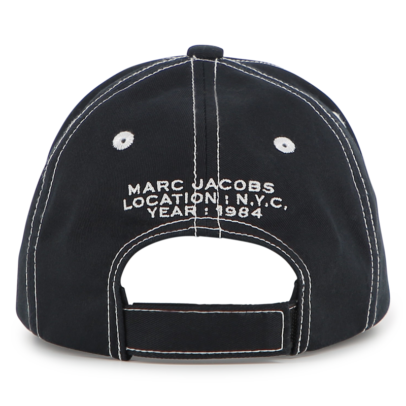 PET MARC JACOBS 
                        BOY