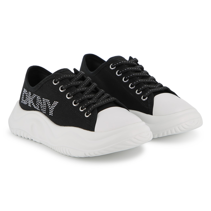 SNEAKERS MET VETERS DKNY 
                        GIRL