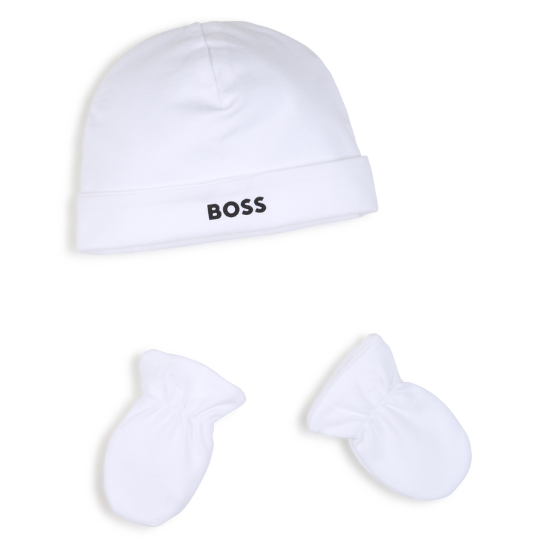 PYJAMA + ROMPERTJE + MUTS + WANTEN SET BOSS 
                        BOY