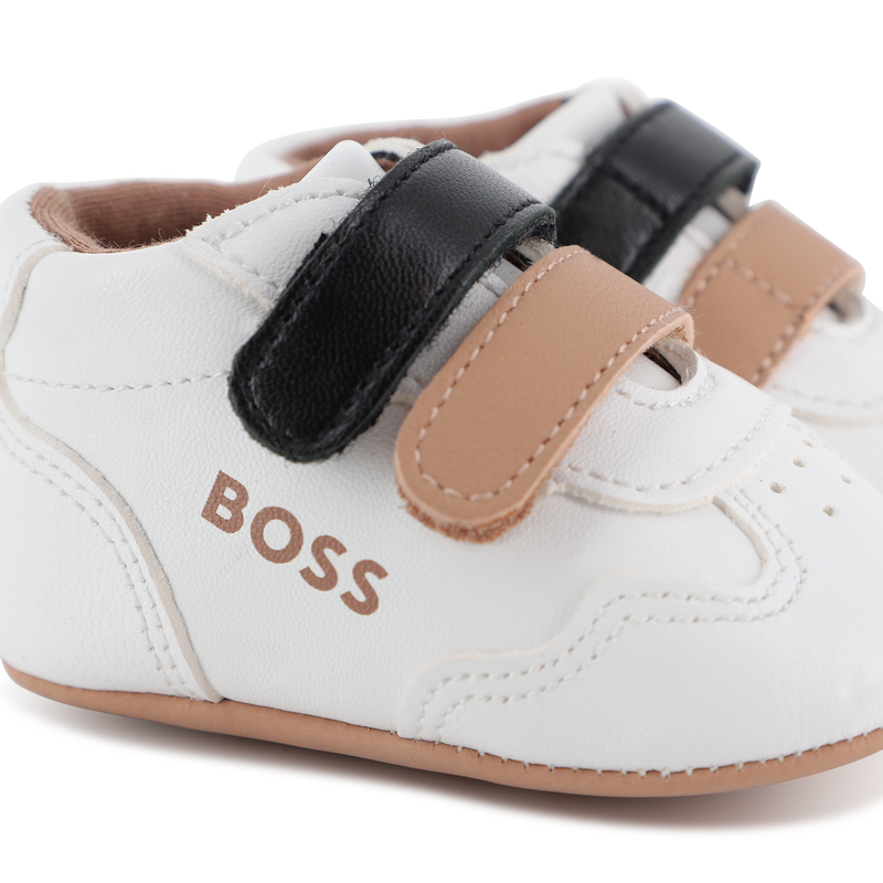 Chaussons BOSS 
                        GARCON