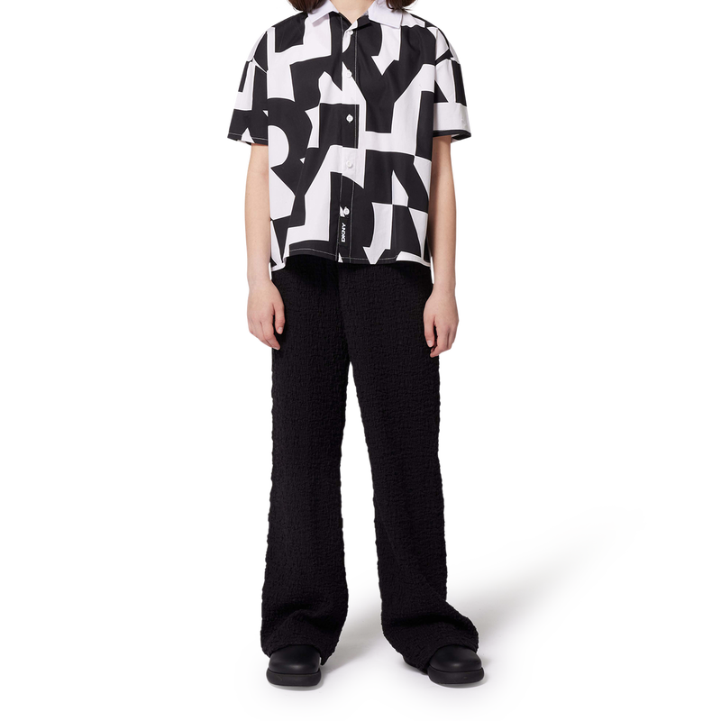 Sabots fermeture par bandes auto agrippantes DKNY 
                        UNISEXE