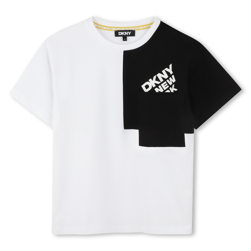 Wijd T-shirt met borstzakje DKNY 
                        UNISEX