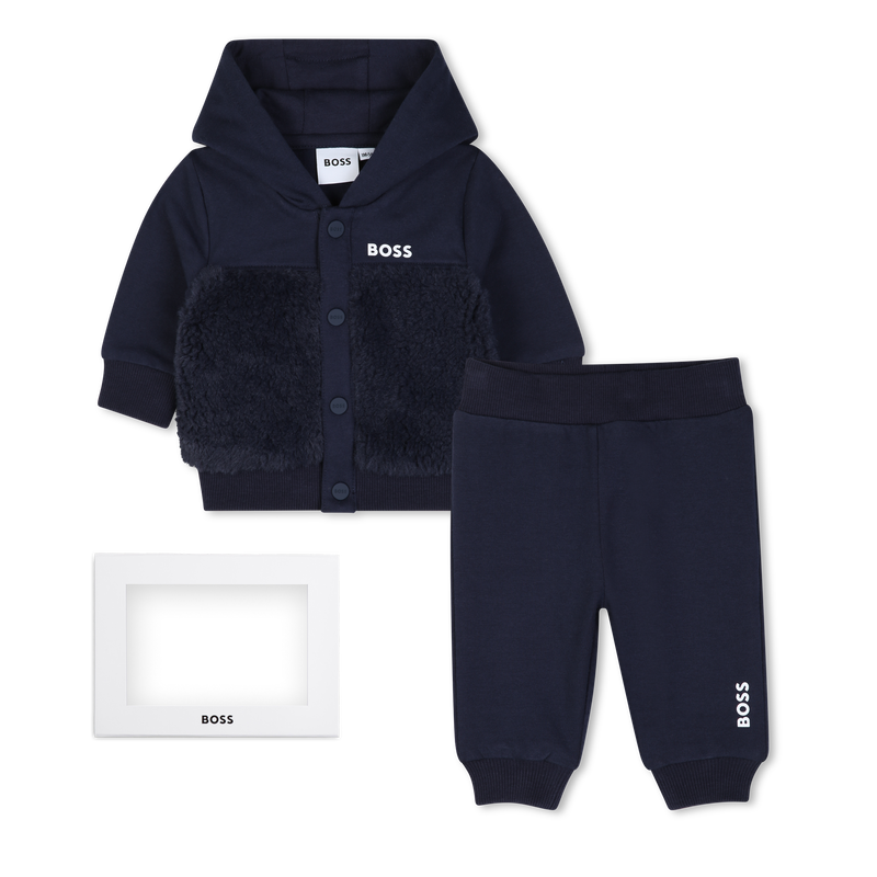 Veste cardigan en broek BOSS 
                        BOY