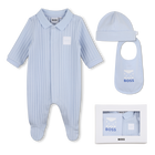 Ensemble pyjama + bavoir + bonnet BOSS 
                    GARCON