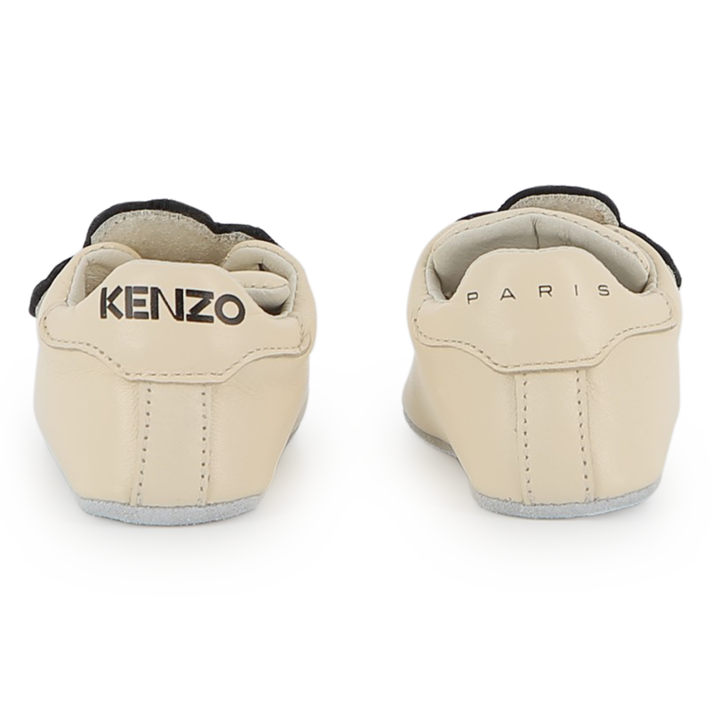 Chaussons b&eacute;b&eacute; KENZO KIDS 
                        UNISEXE