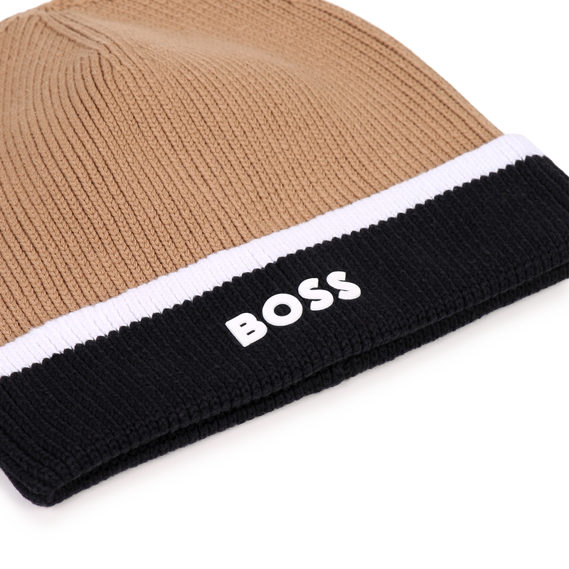 Bonnet en tricot BOSS 
                        GARCON