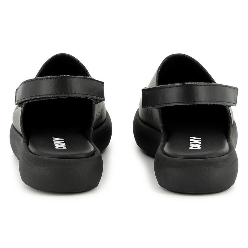 Sabots fermeture par bandes auto agrippantes DKNY 
                        UNISEXE