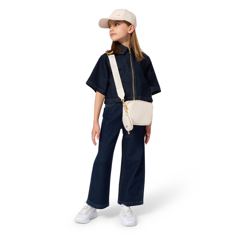 SNEAKERS MET VETERS BOSS 
                    BOY