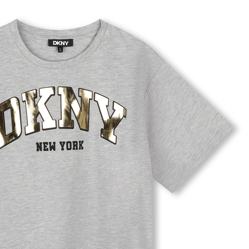 T-shirt &agrave; manches courtes DKNY 
                        FILLE