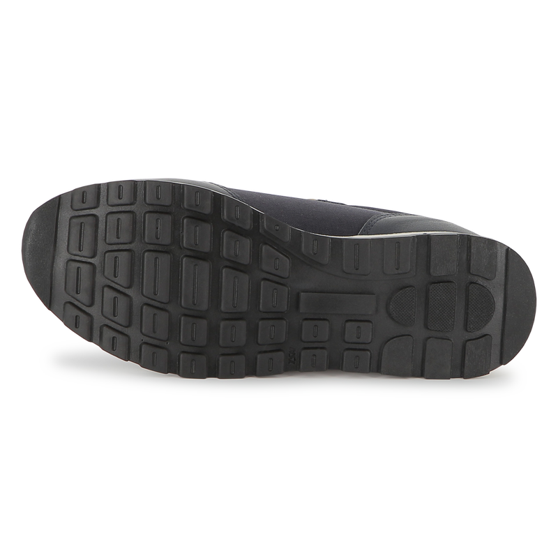 Baskets bimati&egrave;res &agrave; lacets