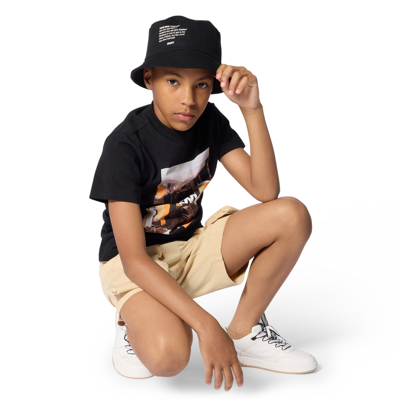 SNEAKERS MET VETERS DKNY 
                        BOY