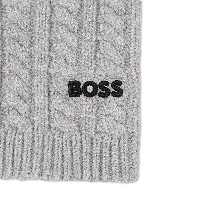 Gedraaide nekband BOSS 
                        BOY