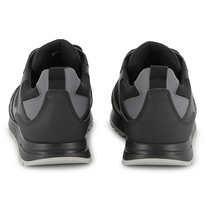 Sneakers van imitatie en canvas BOSS 
                        BOY