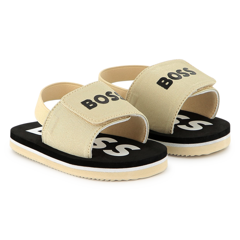 Claquettes avec fermeture par bandes auto aggripan BOSS 
                        GARCON